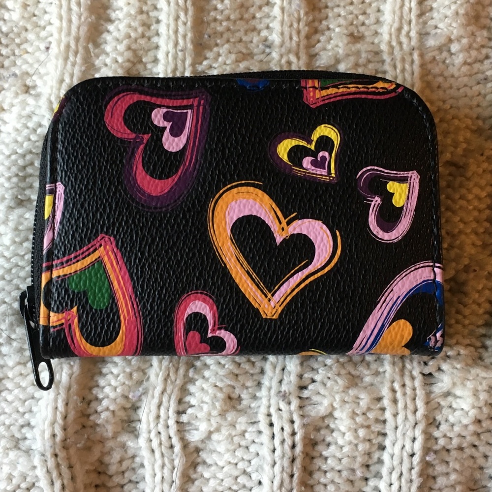 LN black wallet with colored hearts